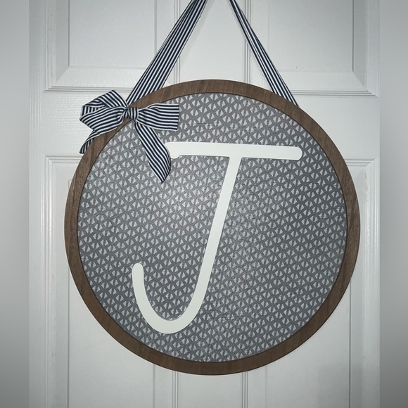 KIRKLANDS wall hanging decor W monogram Brand New great on front door - Picture 1 of 6